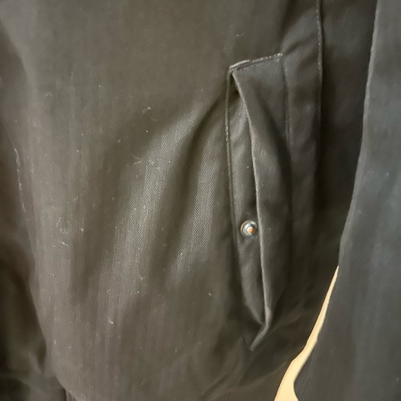 The North Face Gotham III Jacket. ( 1 owner ) - Picture 4 of 10